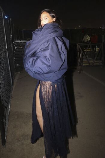 🔥 Rihanna  page leaked private photo uncensored full