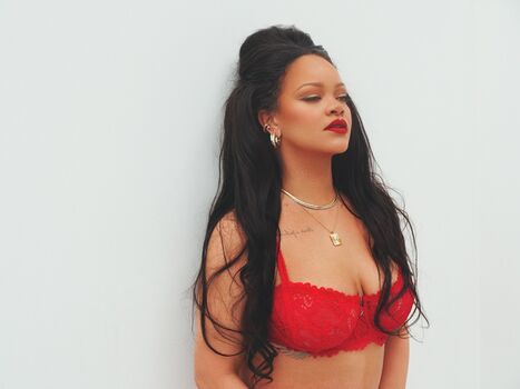 🔥 Rihanna  page leaked private photo uncensored full