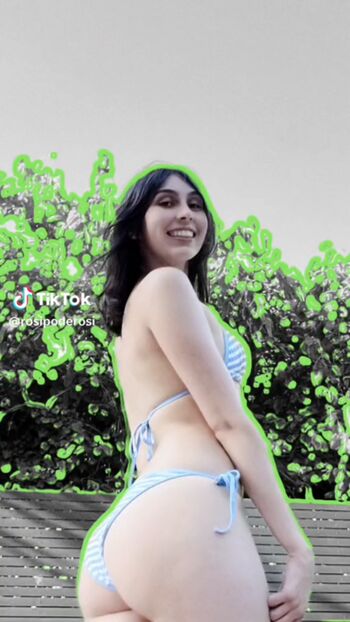 🔥 Rosipoderosi page leaked private photo uncensored full