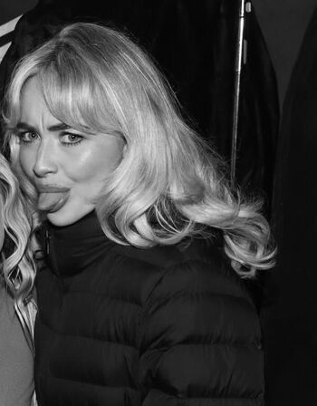 🔥 Sabrina carpenter leaked private photo uncensored full