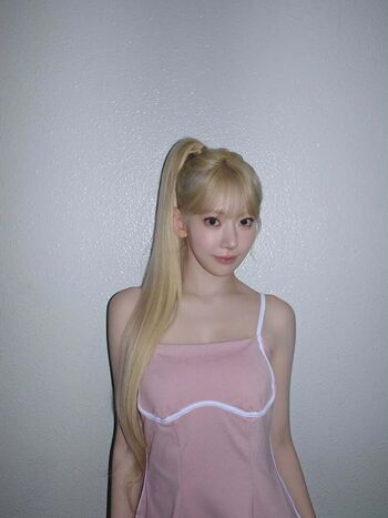 🔥 Sakura miyawaki leaked private photo uncensored full