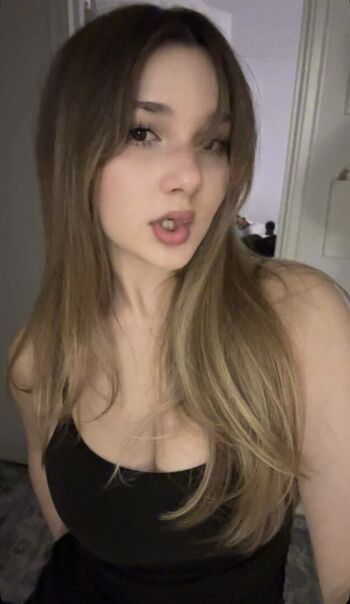 🔥 Sara dobrik page leaked private photo uncensored full