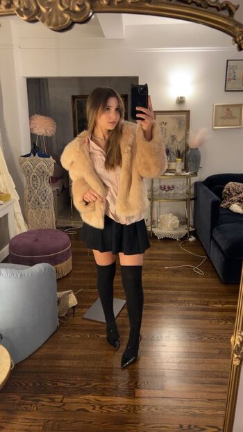 🔥 Sara dobrik page leaked private photo uncensored full