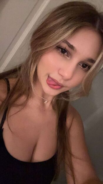 🔥 Sara dobrik page leaked private photo uncensored full