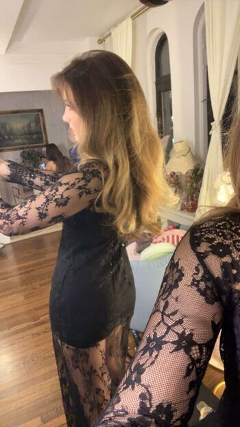 🔥 Sara dobrik page leaked private photo uncensored full