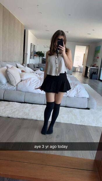 🔥 Sara dobrik page leaked private photo uncensored full