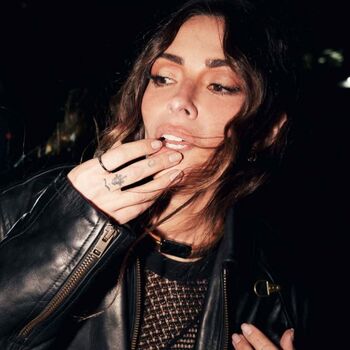 🔥 Sarah shahi page leaked private photo uncensored full