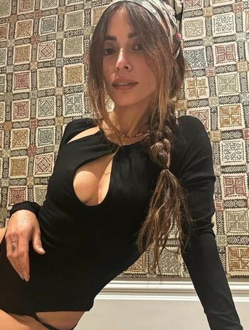 🔥 Sarah shahi page leaked private photo uncensored full