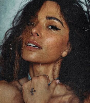 🔥 Sarah shahi page leaked private photo uncensored full