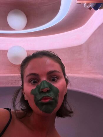 🔥 Selena gomez  page leaked private photo uncensored full