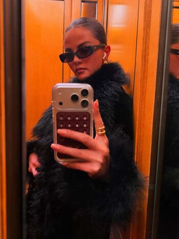 🔥 Selena gomez  page leaked private photo uncensored full