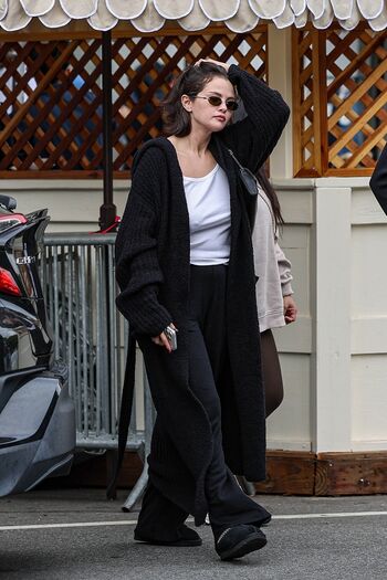 🔥 Selena gomez  page leaked private photo uncensored full