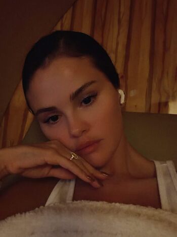 🔥 Selena gomez  page leaked private photo uncensored full
