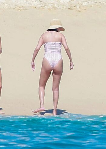 🔥 Selena gomez  page leaked private photo uncensored full