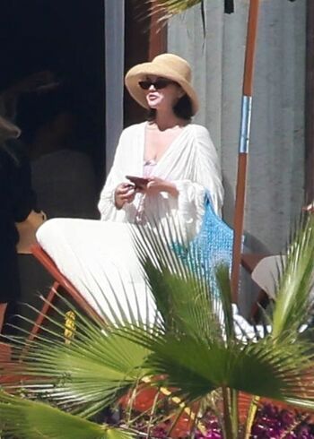 🔥 Selena gomez  page leaked private photo uncensored full