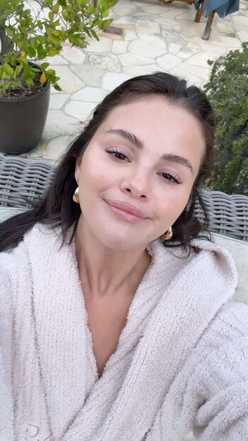 🔥 Selena gomez  page leaked private photo uncensored full