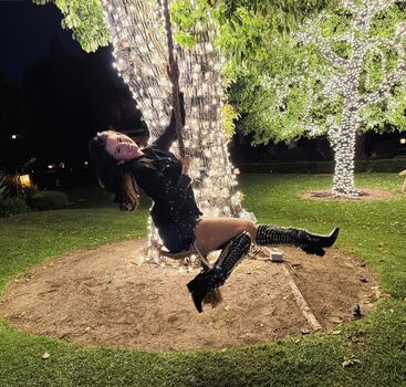 🔥 Selena gomez  page leaked private photo uncensored full