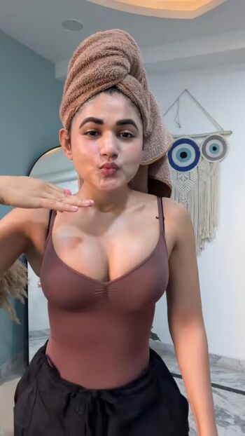 🔥 Soniya singh khatri leaked private photo uncensored full