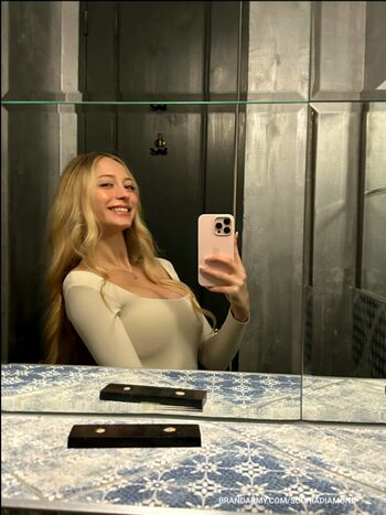 🔥 Sophia diamond  page leaked private photo uncensored full