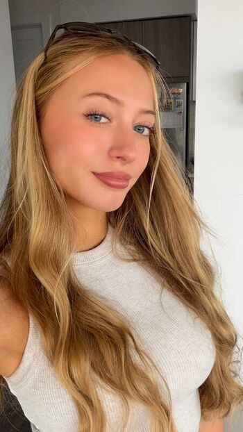 🔥 Sophia diamond leaked private photo uncensored full