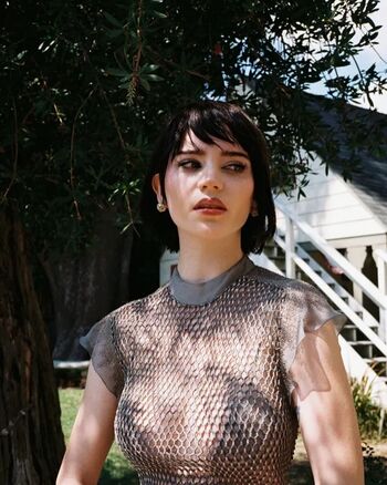 🔥 Sophie thatcher page leaked private photo uncensored full
