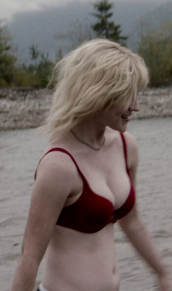 🔥 Sophie thatcher page leaked private photo uncensored full