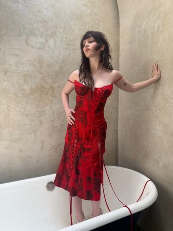 🔥 Sophie thatcher page leaked private photo uncensored full