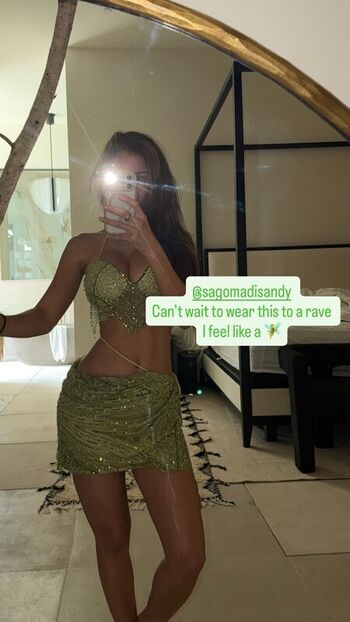 🔥 Sssniperwolf  page leaked private photo uncensored full
