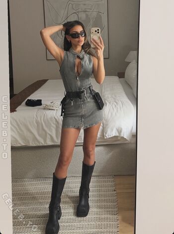 🔥 Sssniperwolf  page leaked private photo uncensored full