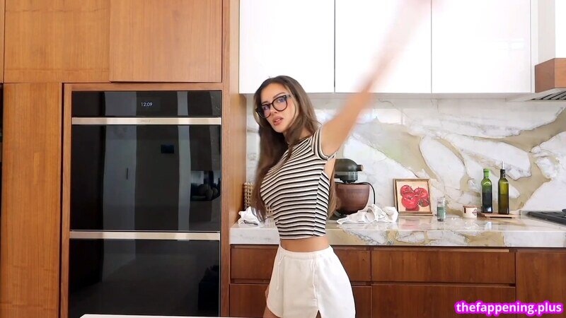 🔥 Sssniperwolf / leaked private photo uncensored full