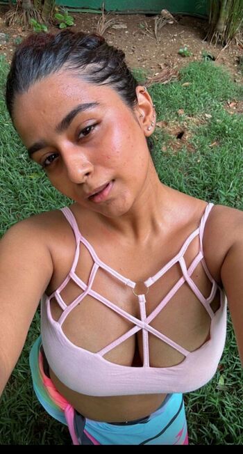 🔥 Suhana khan leaked private photo uncensored full