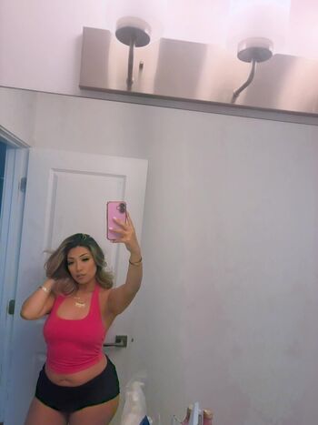 🔥 Sukiwithagoodcoochie leaked private photo uncensored full