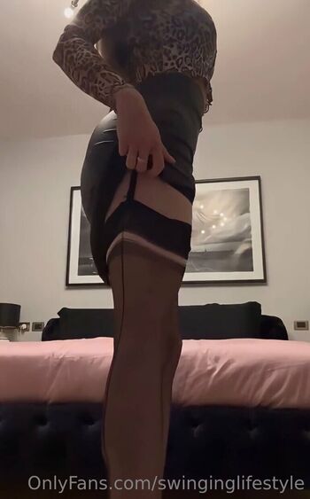 🔥 Swinginglifestyle leaked private photo uncensored full