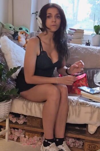 🔥 Tania derveaux page leaked private photo uncensored full