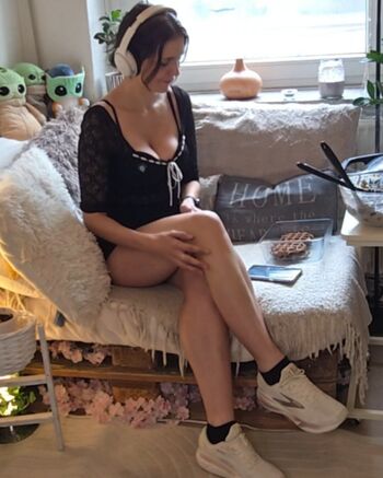 🔥 Tania derveaux page leaked private photo uncensored full
