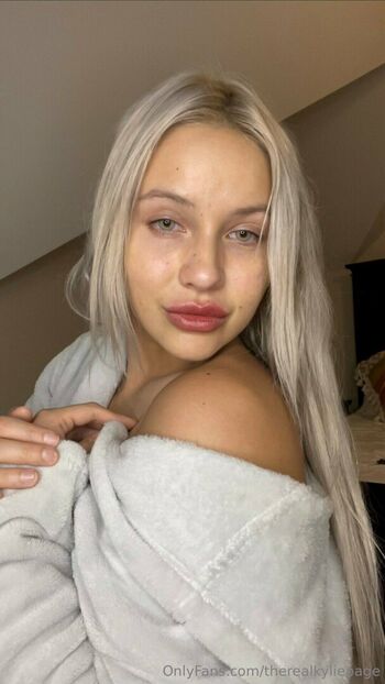 🔥 Therealkyliepage leaked private photo uncensored full