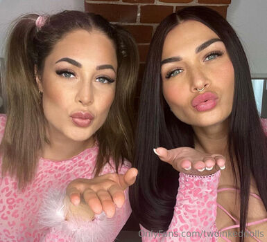 🔥 Twoinkeddolls leaked private photo uncensored full