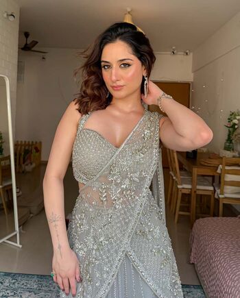 🔥 Uditi singh leaked private photo uncensored full