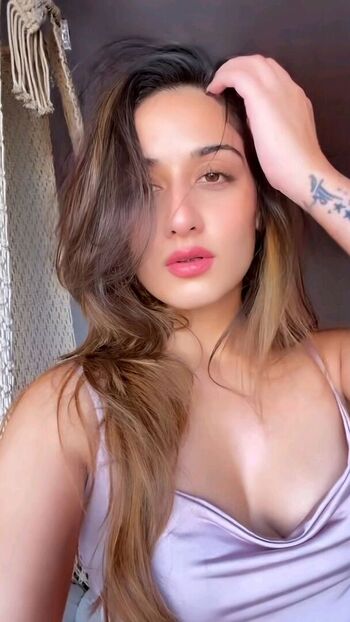 🔥 Uditi singh leaked private photo uncensored full