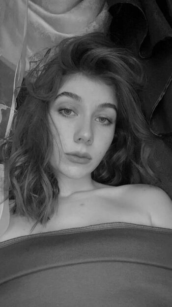 🔥 Ukrainian girls leaked private photo uncensored full