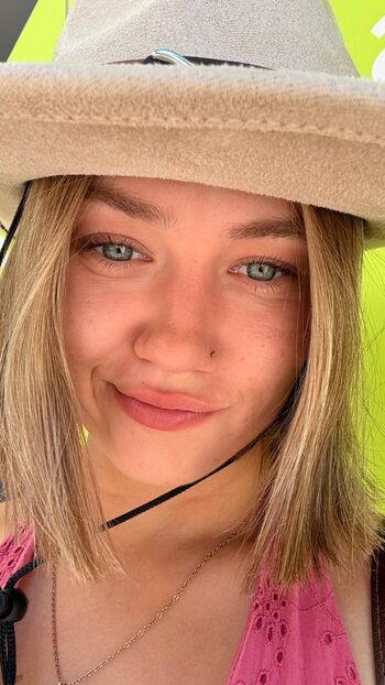 🔥 Valeriyastill leaked private photo uncensored full