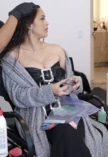 🔥 Valkyrae  page leaked private photo uncensored full