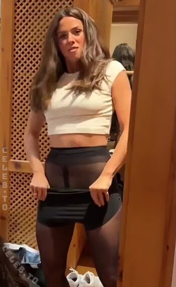 🔥 Vanessa mai  page leaked private photo uncensored full