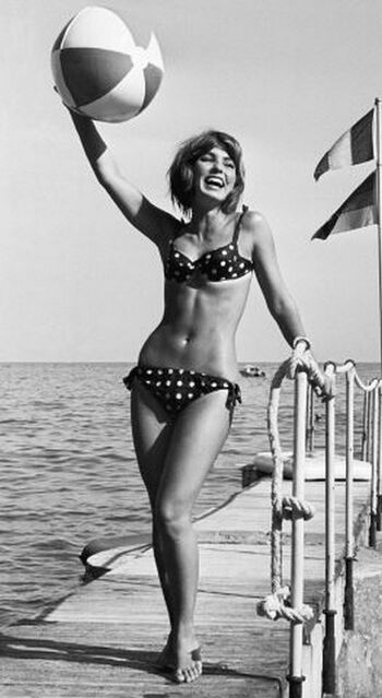 🔥 Vintage starlets leaked private photo uncensored full