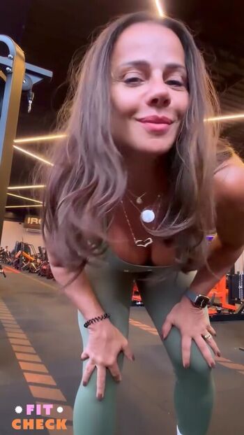 🔥 Viviane araujo page leaked private photo uncensored full