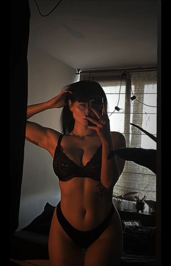 🔥 Vivickivvv leaked private photo uncensored full