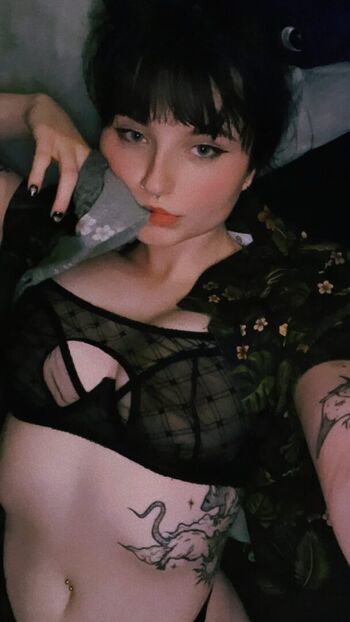 🔥 Vivickivvv leaked private photo uncensored full