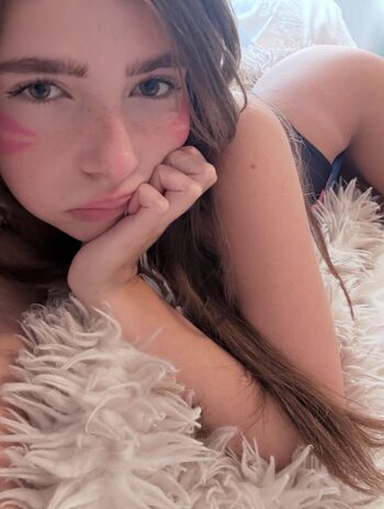 🔥 Vivylue leaked private photo uncensored full