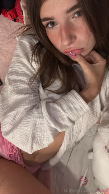 🔥 Vivylue leaked private photo uncensored full