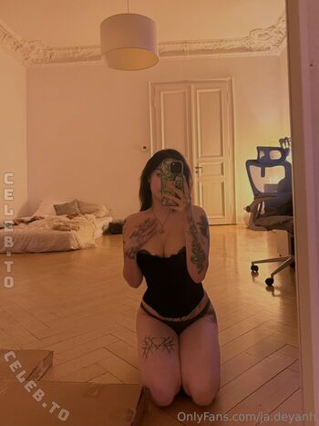🔥 Vylerria  page leaked private photo uncensored full